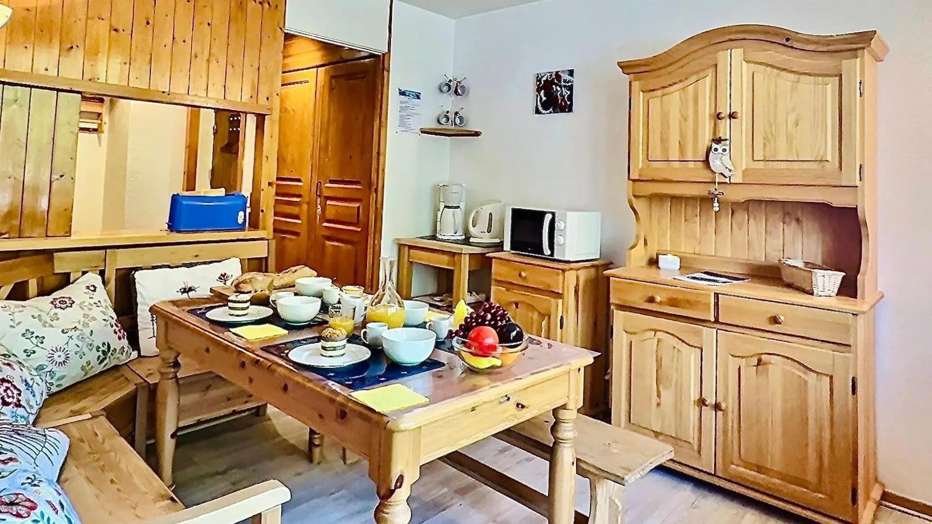 Lägenhet Confortable Appartement 3 Pieces Pour 6 Personnes, Proche Centre De Val D'Isere - Fr-1-411-925